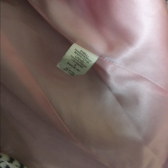 not available - Picture 5 of 7